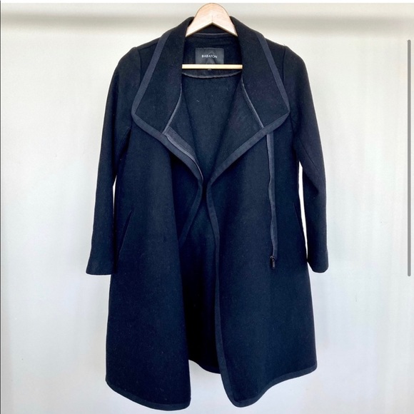 Aritzia Babaton Cormac wool coat. 🖤 - Picture 1 of 3